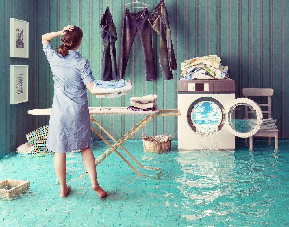 Washing-machine-overflows-and-floods